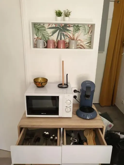 Appartement Joli Studio Renove Dans Station Balneaire. à Saint-Mandrier-sur-Mer France